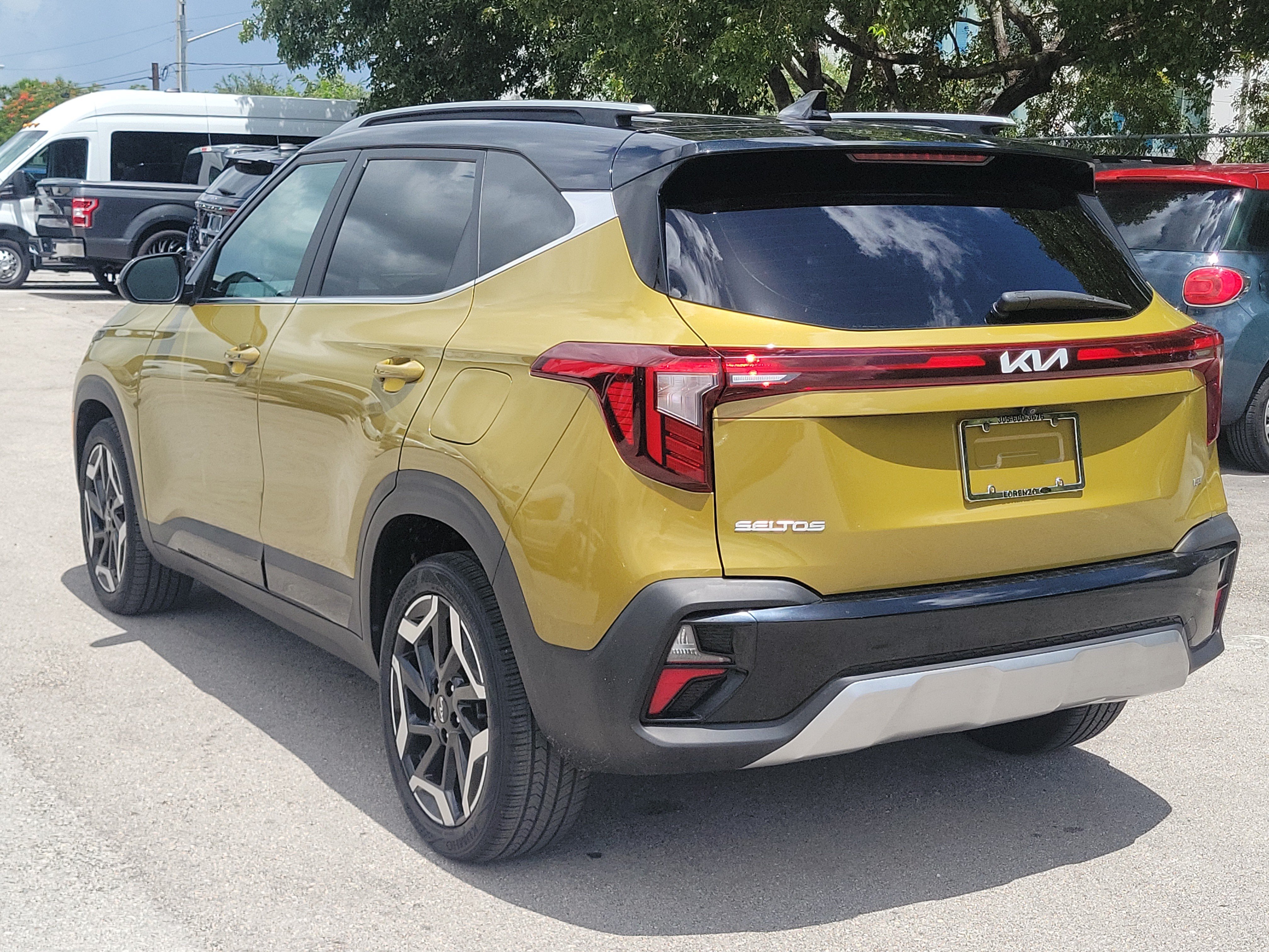 Used 2024 Kia Seltos SX AWD/4WD image 7