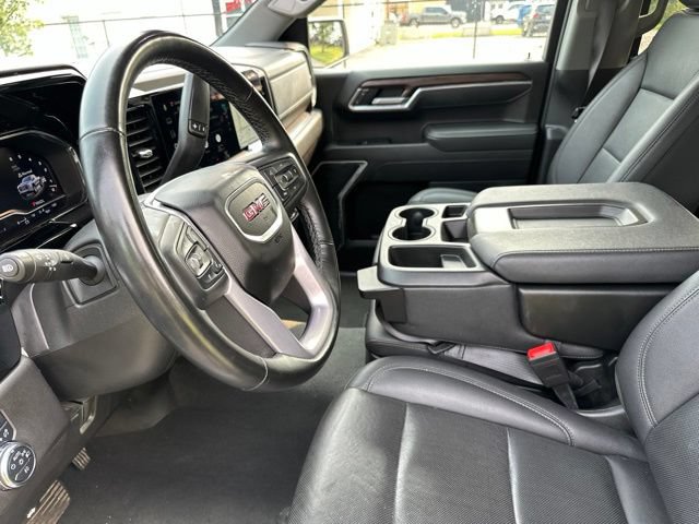 Used 2025 GMC Sierra 1500 SLT AWD/4WD image 7