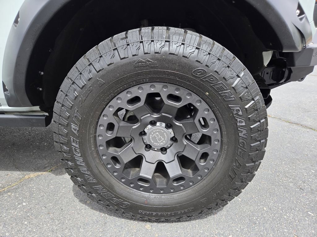 Used 2024 Ford Bronco Black Diamond AWD/4WD image 11
