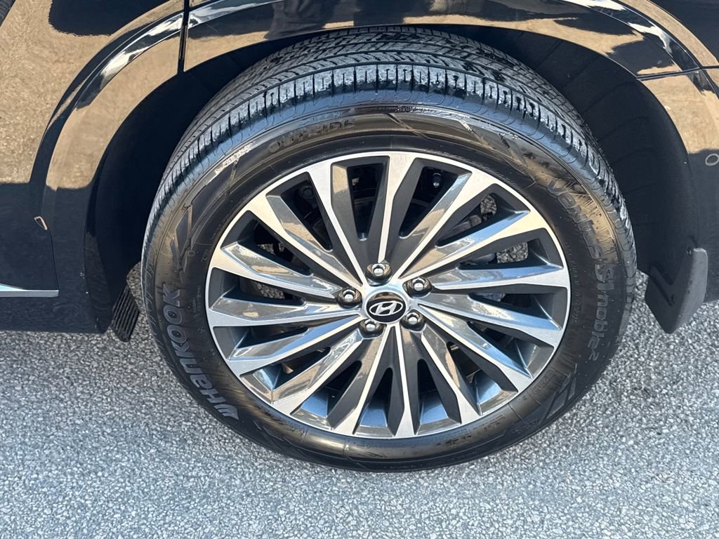 Used 2023 Hyundai Palisade Calligraphy image 49