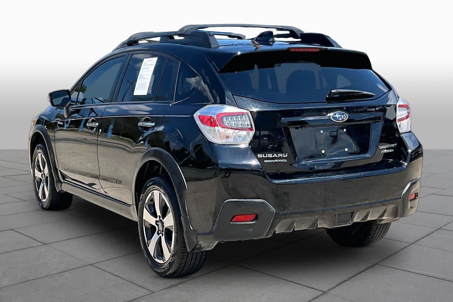 Used 2016 Subaru Crosstrek Touring AWD/4WD image 12