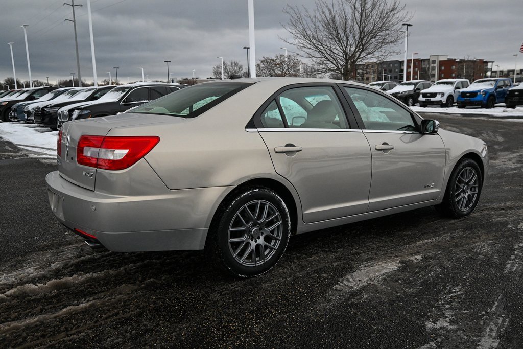Used 2009 Lincoln MKZ image 4