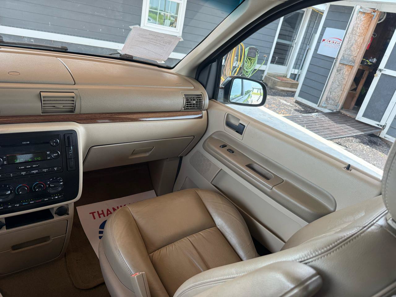 Used 2005 Ford Freestar SEL FWD image 25