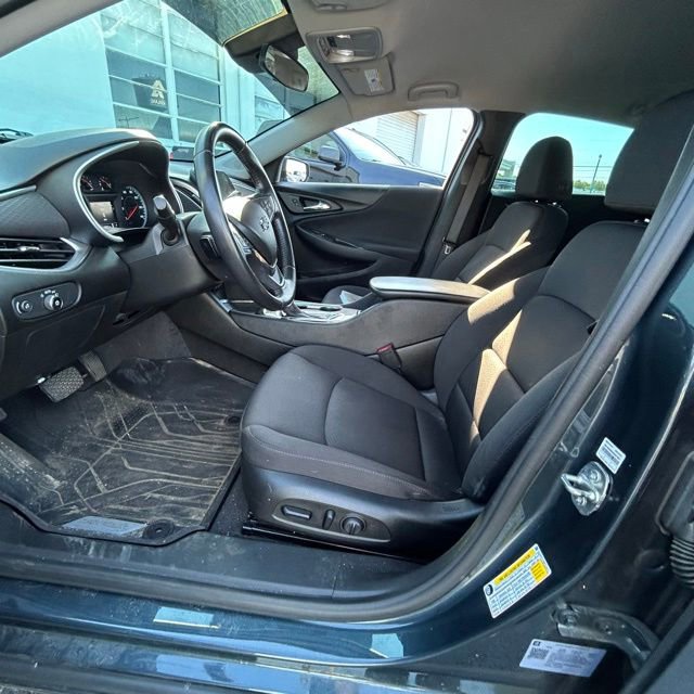 Used 2021 Chevrolet Malibu RS FWD image 9