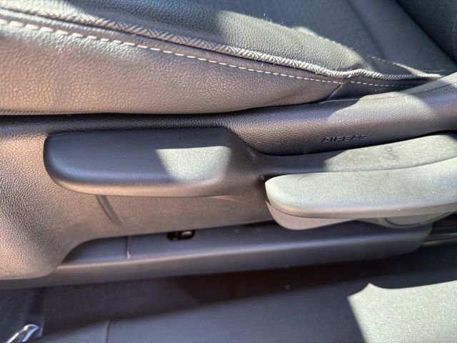 Used 2025 Buick Encore GX Preferred image 13