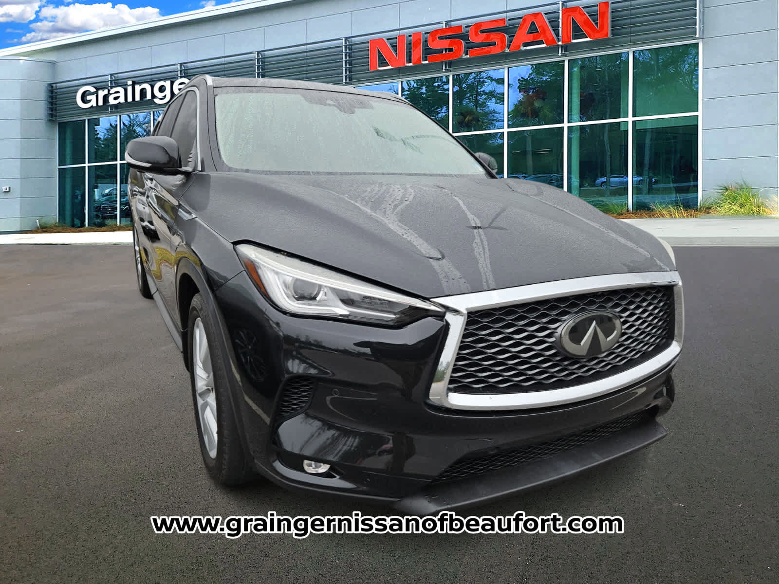 Used 2019 INFINITI QX50 Essential w/ Premium Heat Package image 2