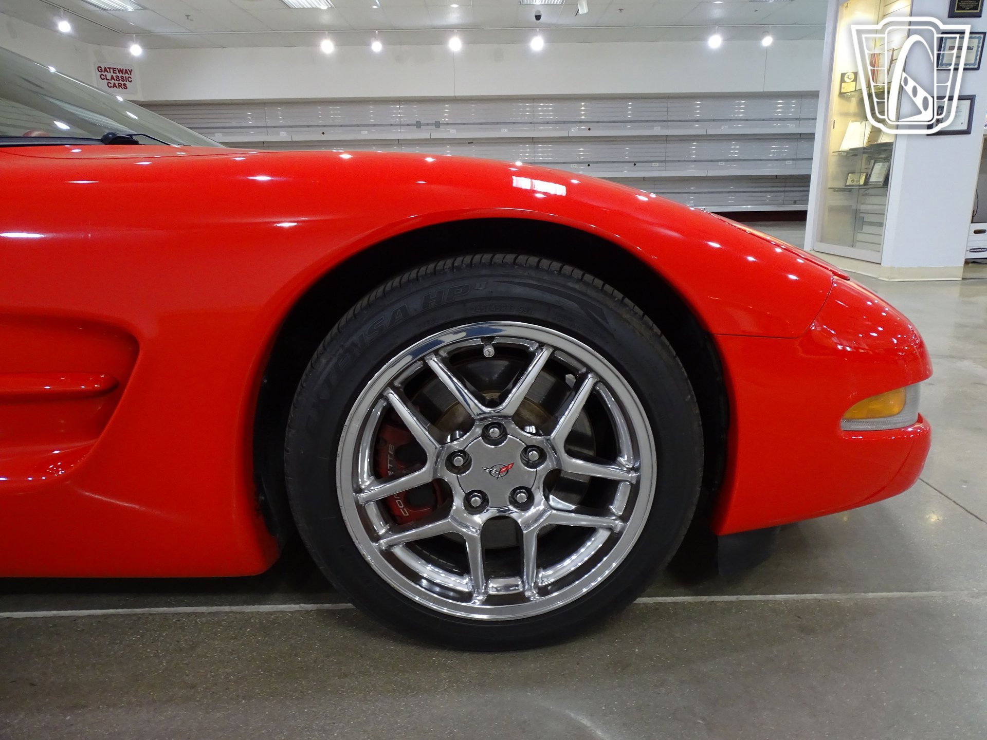 Used 2001 Chevrolet Corvette Convertible w/ Preferred Equipment Group2 image 33