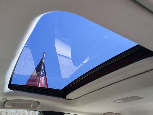 Used 2024 Toyota Corolla XLE image 19