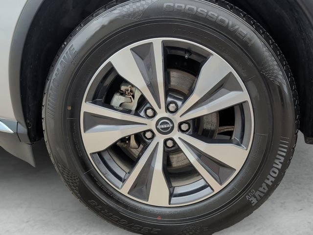 Used 2023 Nissan Murano SV image 23