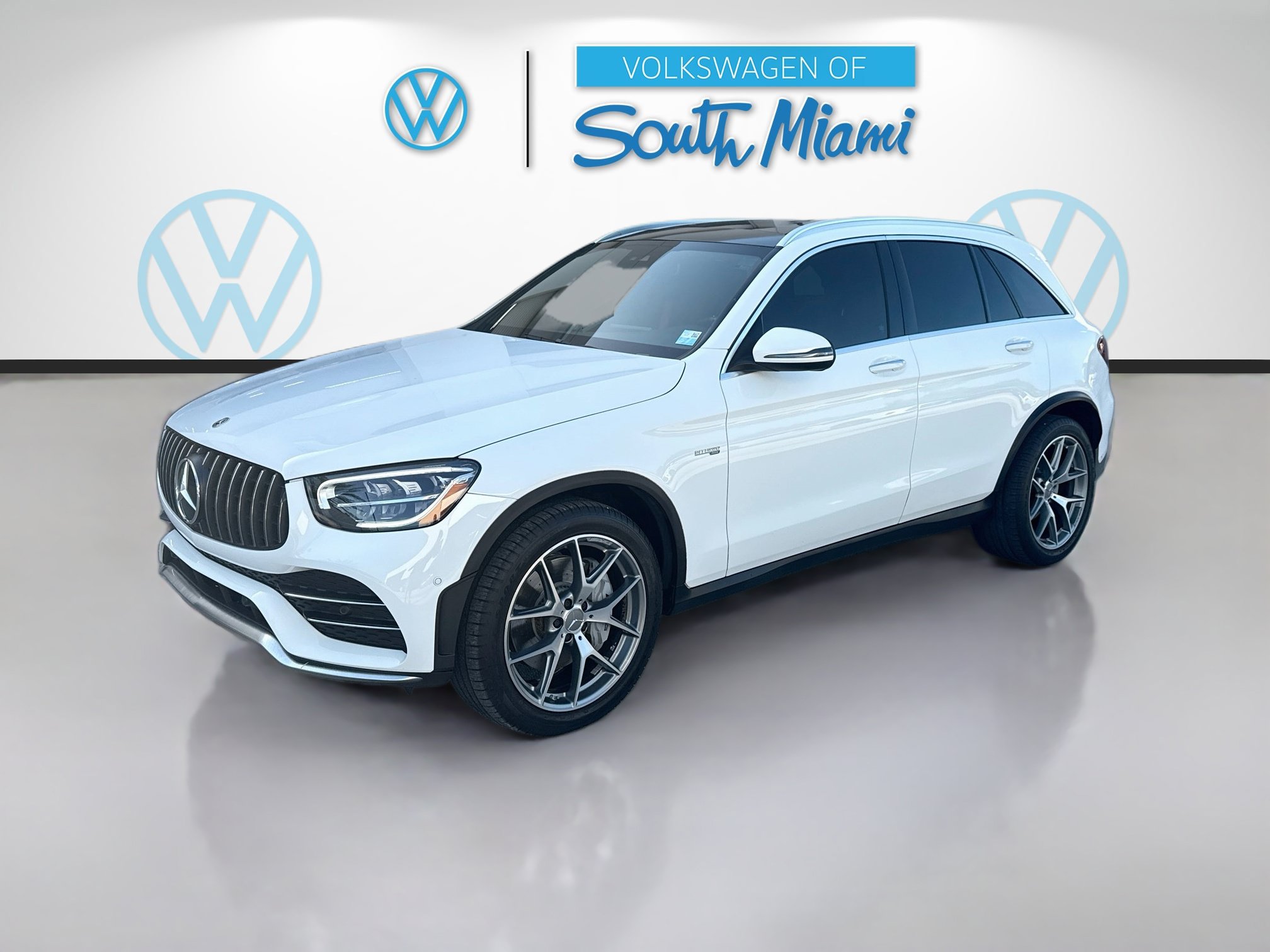 Used 2022 Mercedes-Benz GLC 43 AMG 4MATIC image 3