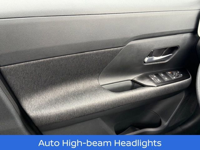 Used 2026 Nissan Kicks SV image 28