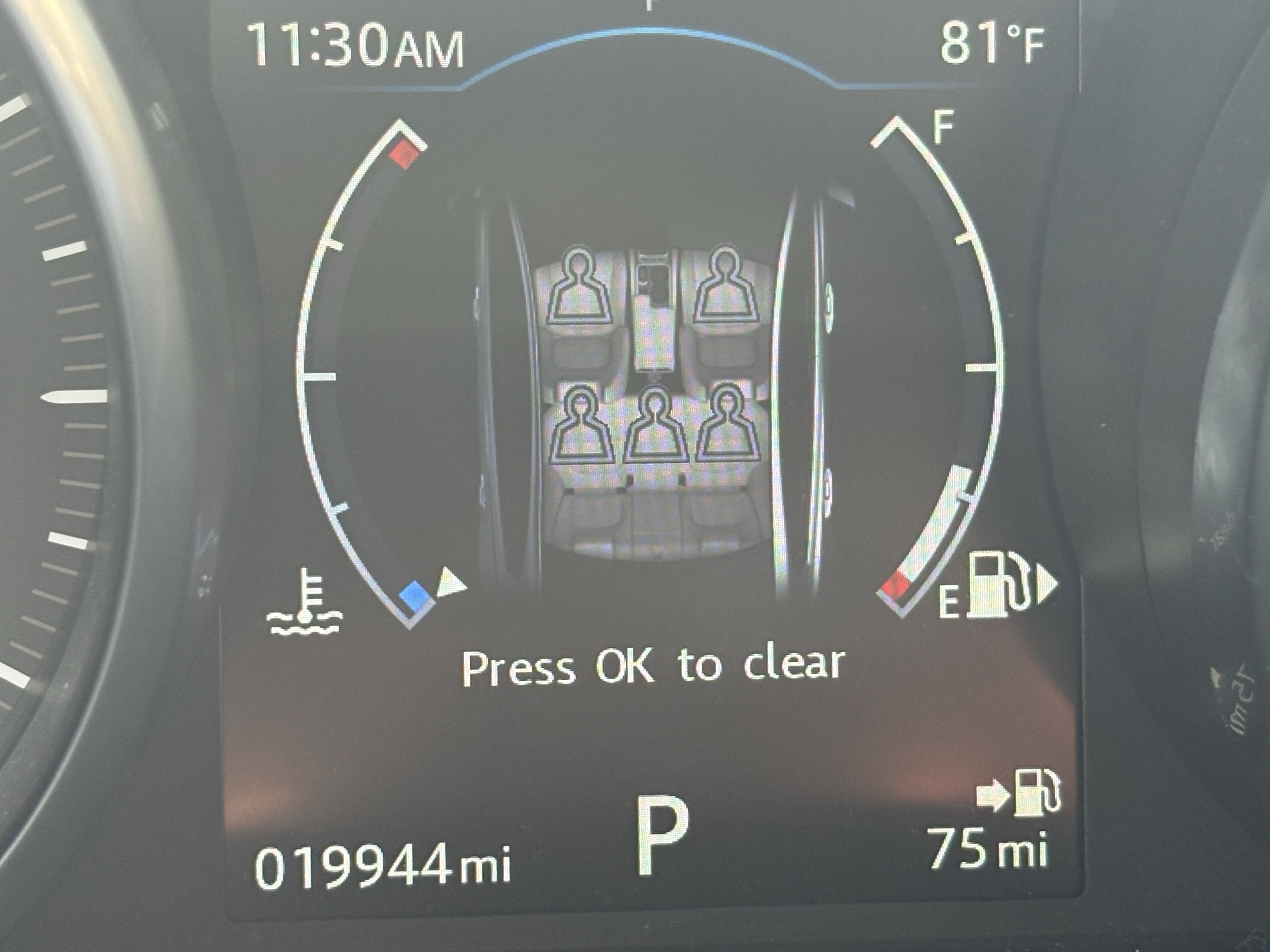 Used 2017 Jaguar XE Premium image 11