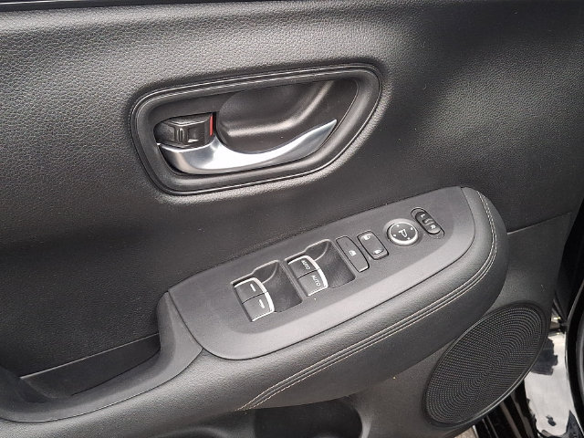 Used 2024 Honda HR-V EX-L image 15
