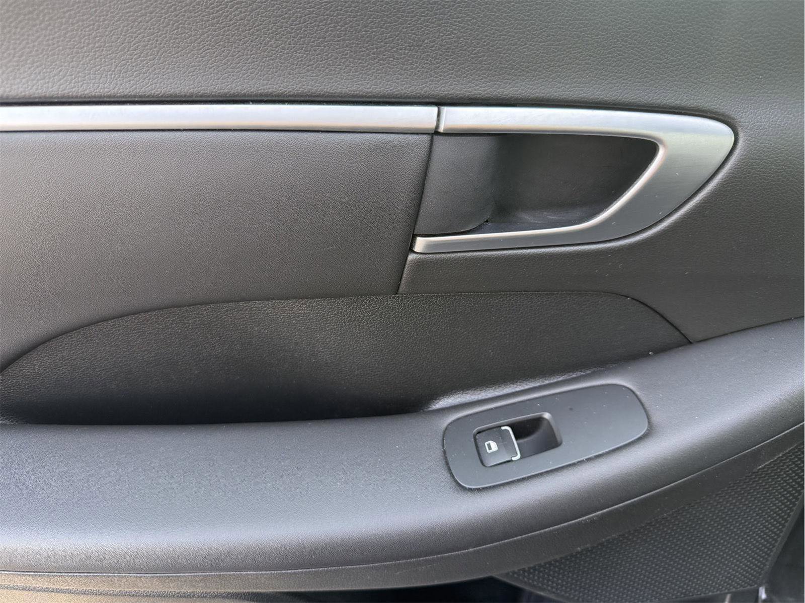 Used 2025 Hyundai Sonata SEL image 19