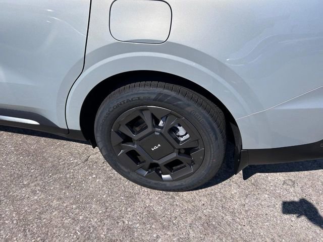 New 2025 Kia Carnival SX FWD image 6