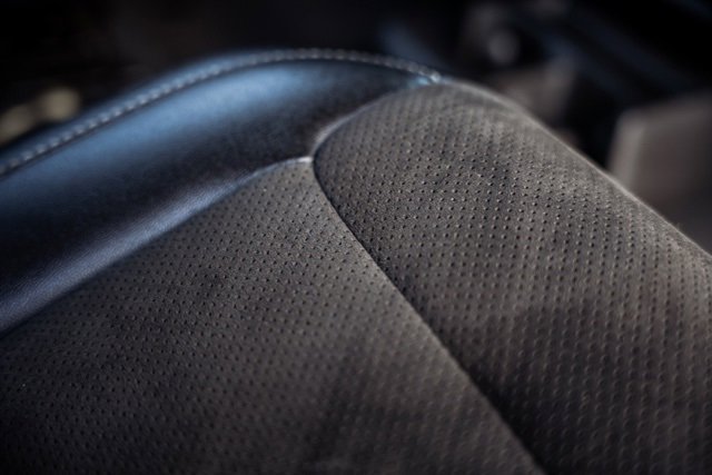 Used 2023 Jeep Grand Cherokee L Laredo image 27