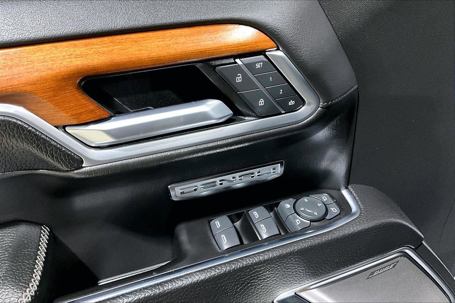 Used 2022 GMC Sierra 1500 Denali image 38