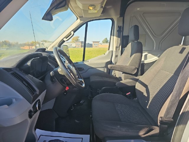 Used 2016 Ford Transit 250 148 Medium Roof RWD image 9
