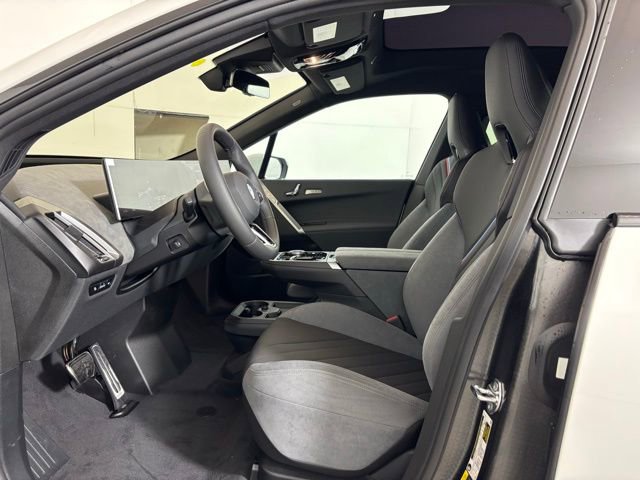 New 2026 BMW iX xDrive45 w/ M Sport Package image 10