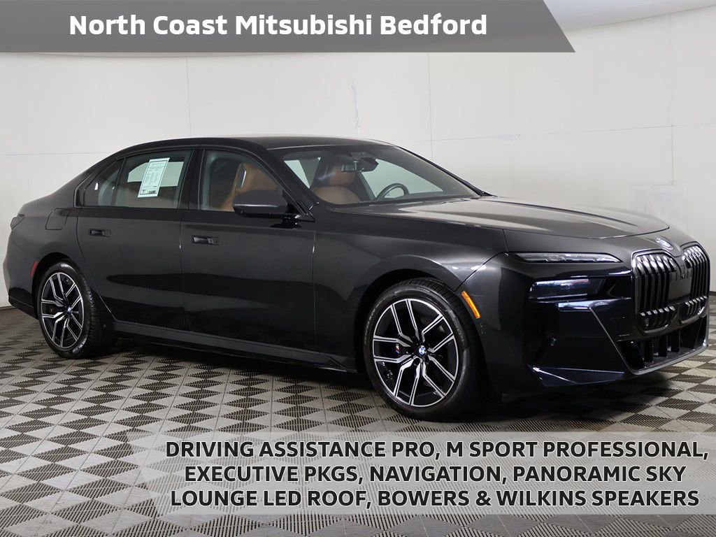 Used 2023 BMW 760i xDrive w/ Executive Package