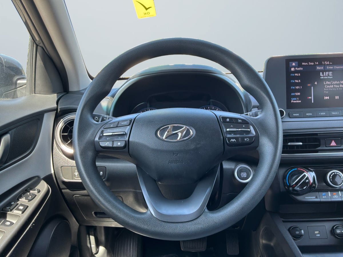 Used 2023 Hyundai Kona SEL AWD/4WD image 11