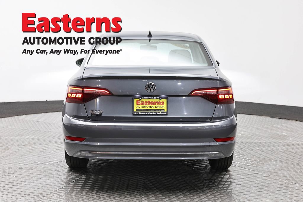 Used 2020 Volkswagen Jetta SE FWD image 6