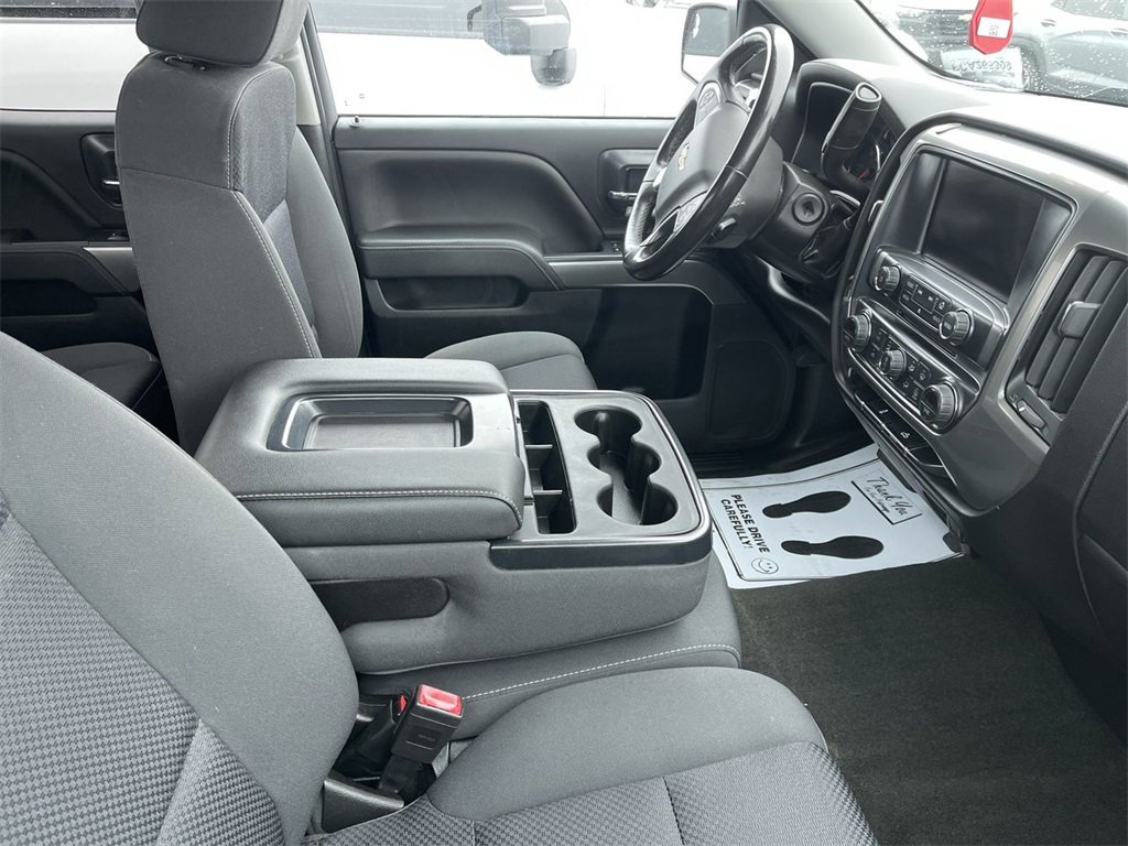 Used 2018 Chevrolet Silverado 1500 LT w/ All Star Edition image 11