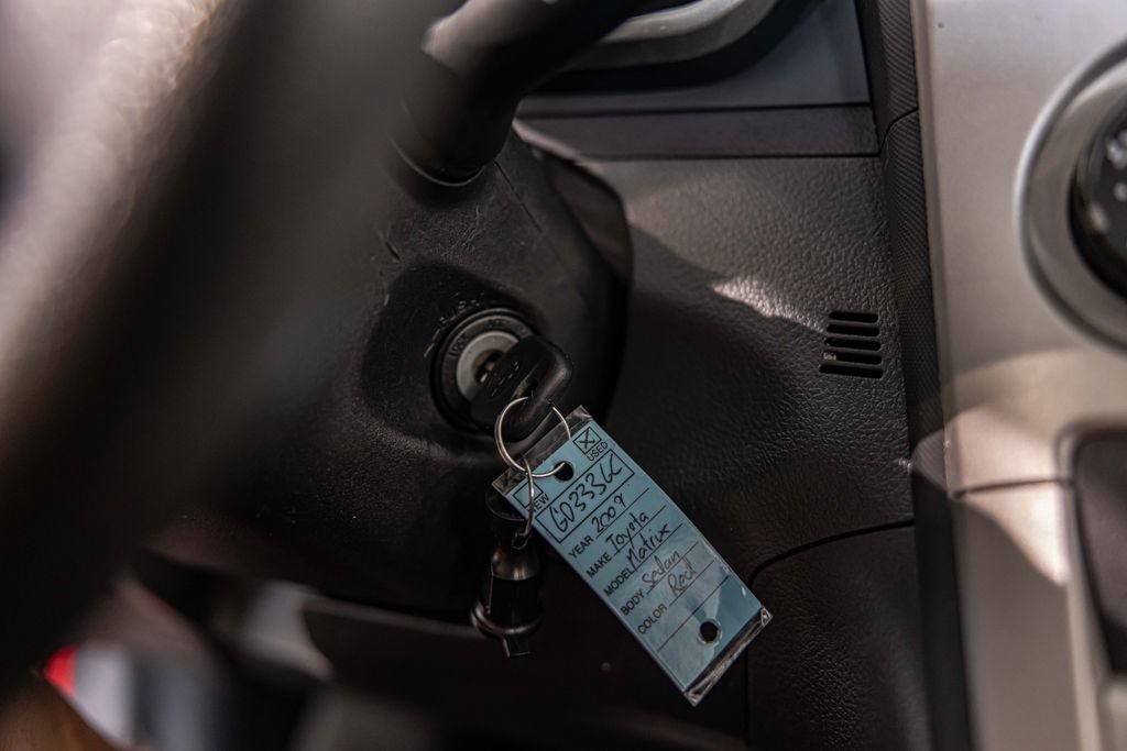 Used 2009 Toyota Matrix FWD image 23