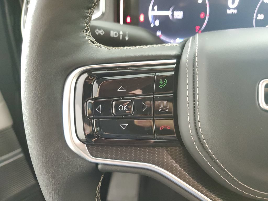New 2026 Jeep Grand Wagoneer Summit AWD/4WD image 26