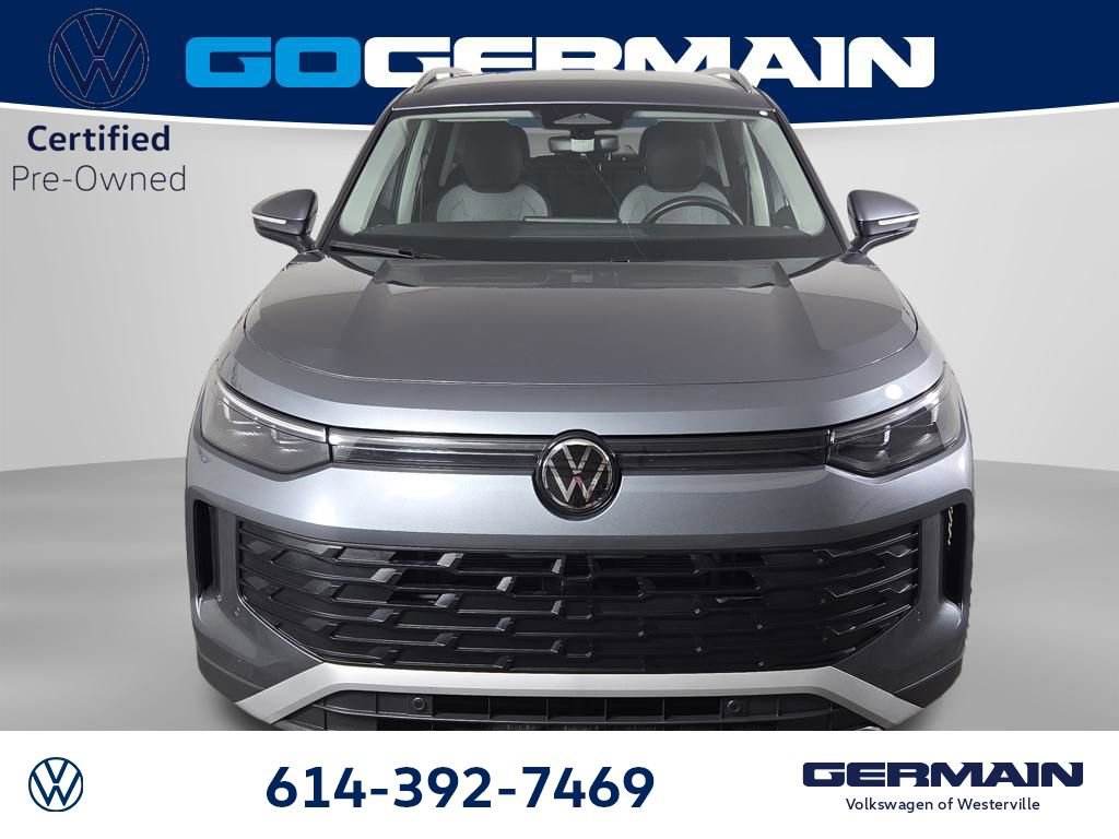 Certified 2025 Volkswagen Tiguan S AWD/4WD image 2