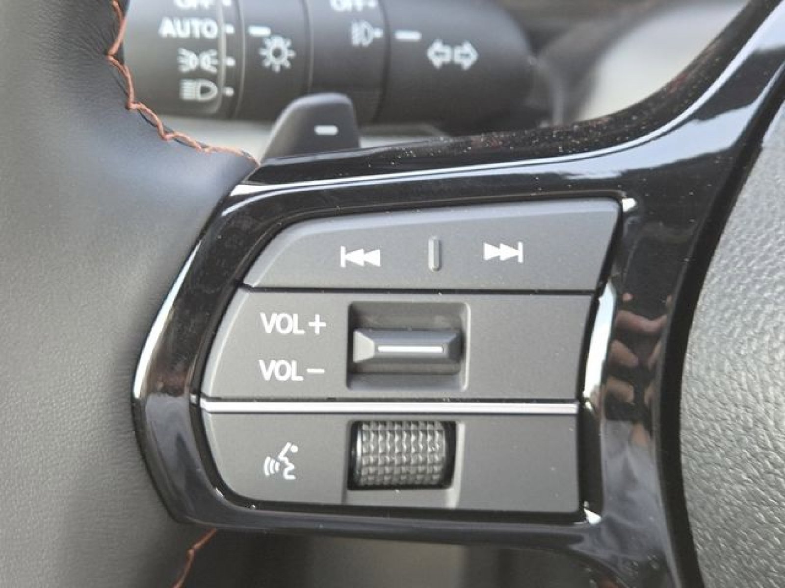 New 2026 Honda Pilot Sport image 31