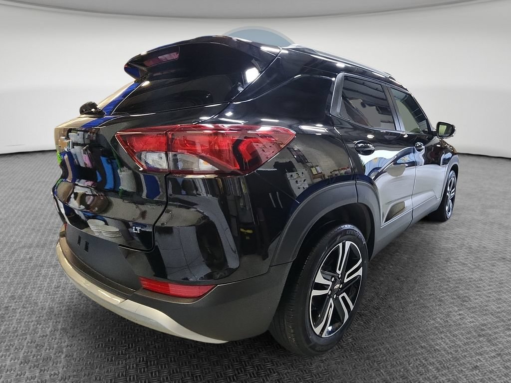 Used 2023 Chevrolet TrailBlazer LT FWD image 4