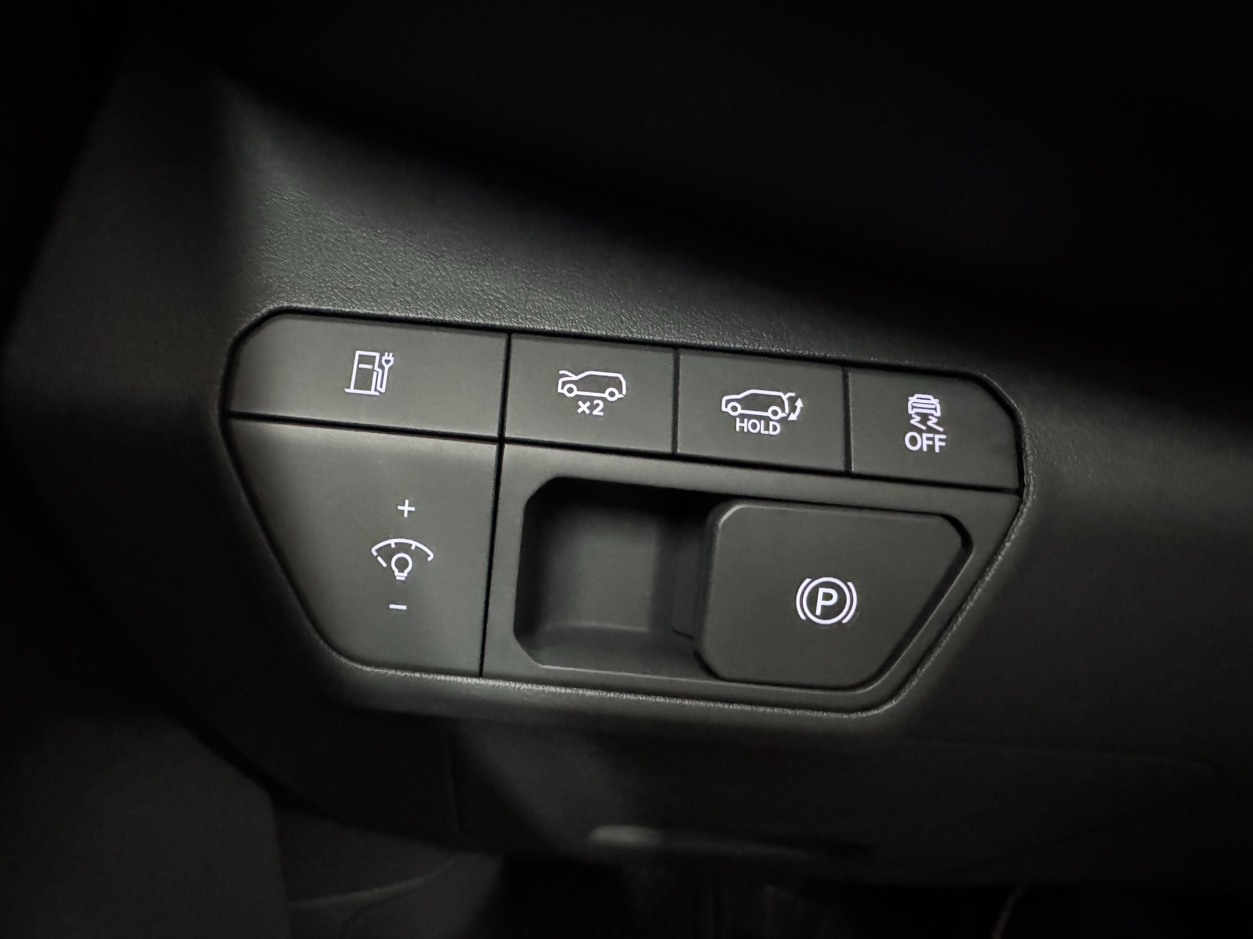 New 2026 Kia EV9 Land w/ Nightfall Edition Package image 16