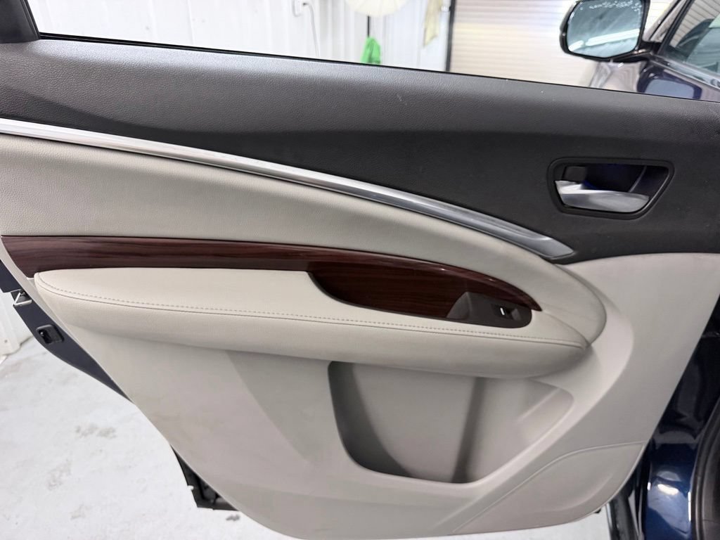 Used 2016 Acura MDX FWD w/ Technology Package image 32