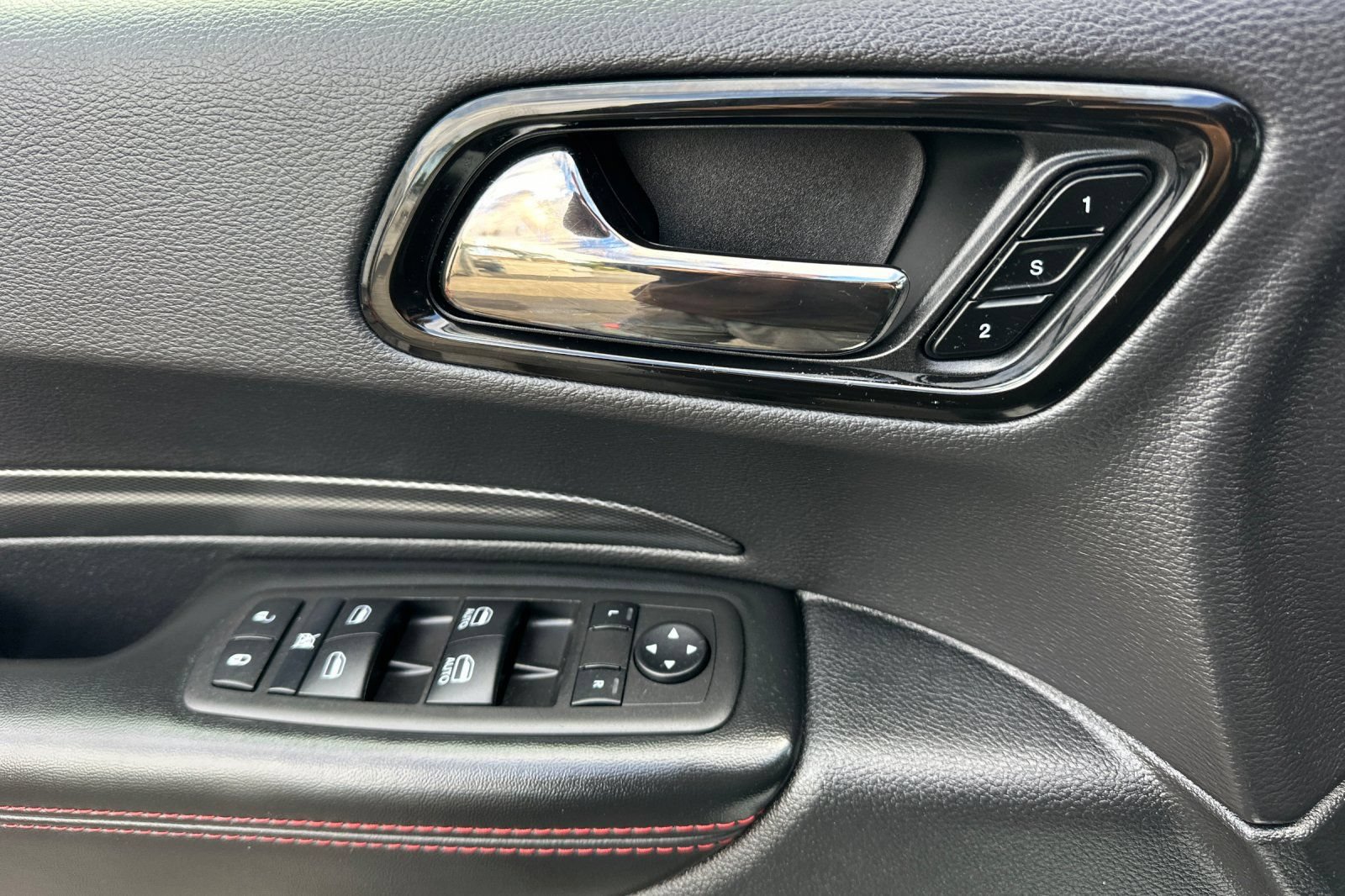 Used 2025 Dodge Durango GT AWD/4WD image 10