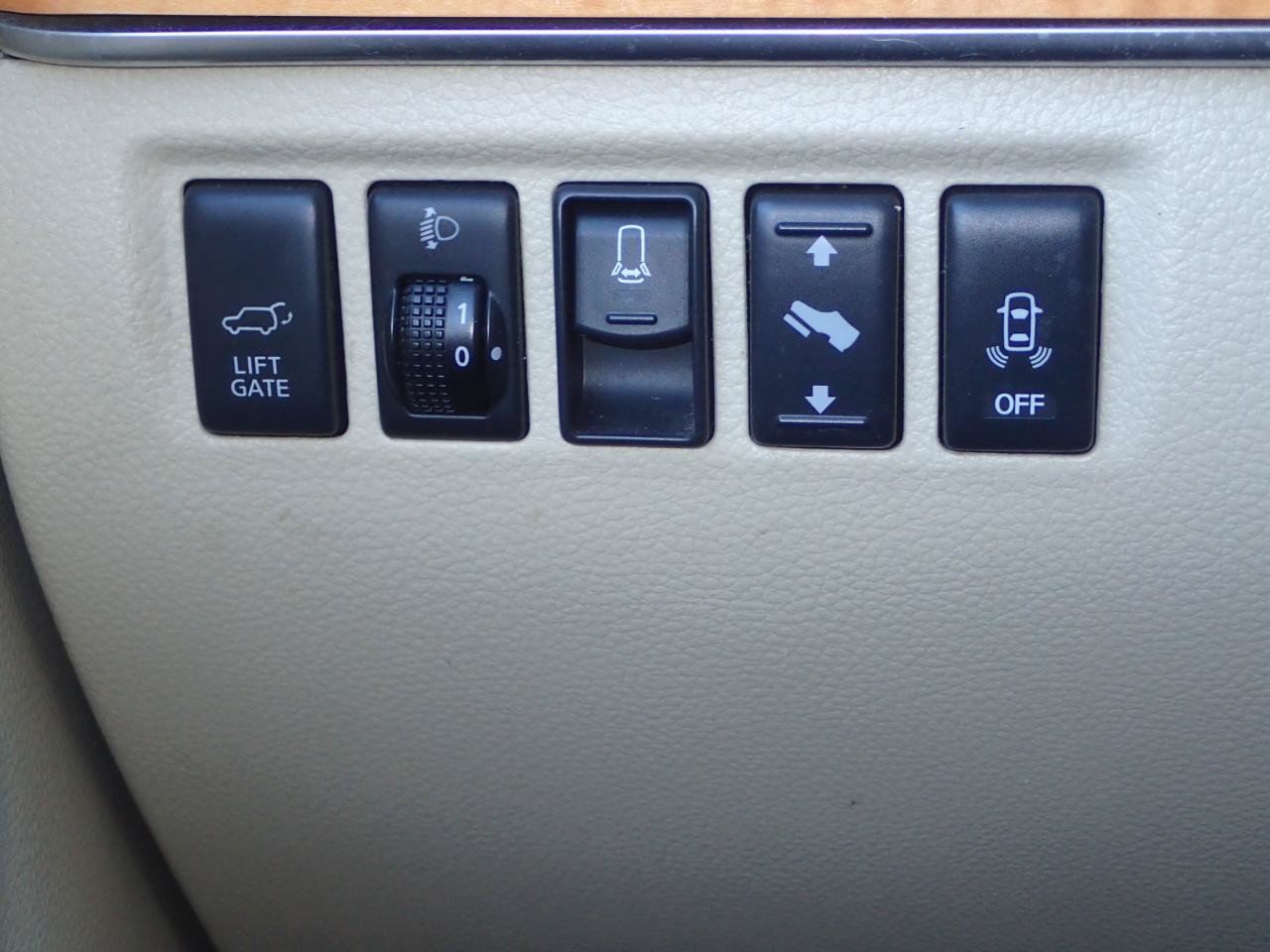 Used 2009 INFINITI QX56 4WD image 25