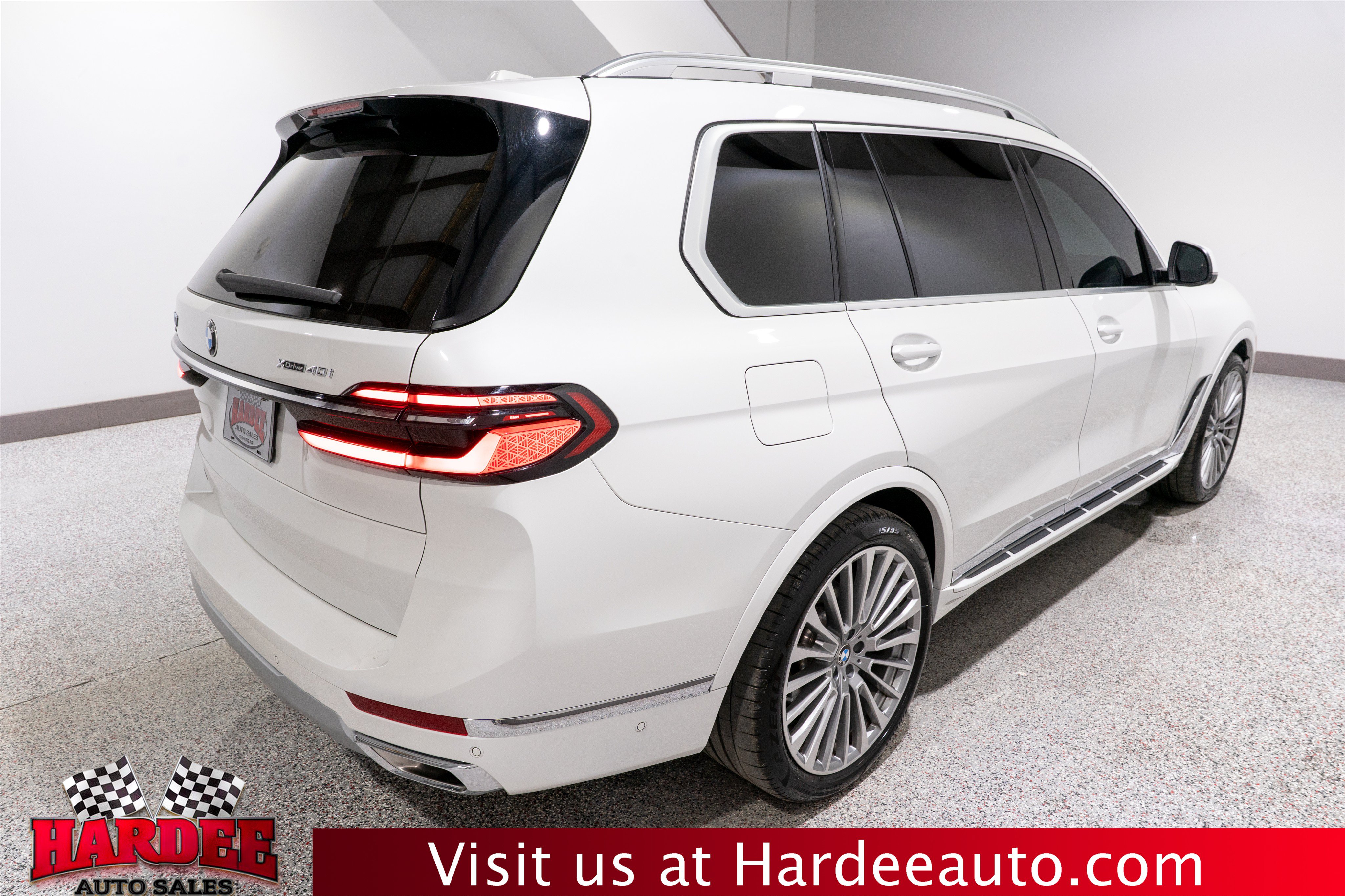 Used 2025 BMW X7 xDrive40i w/ Executive Package AWD/4WD image 5