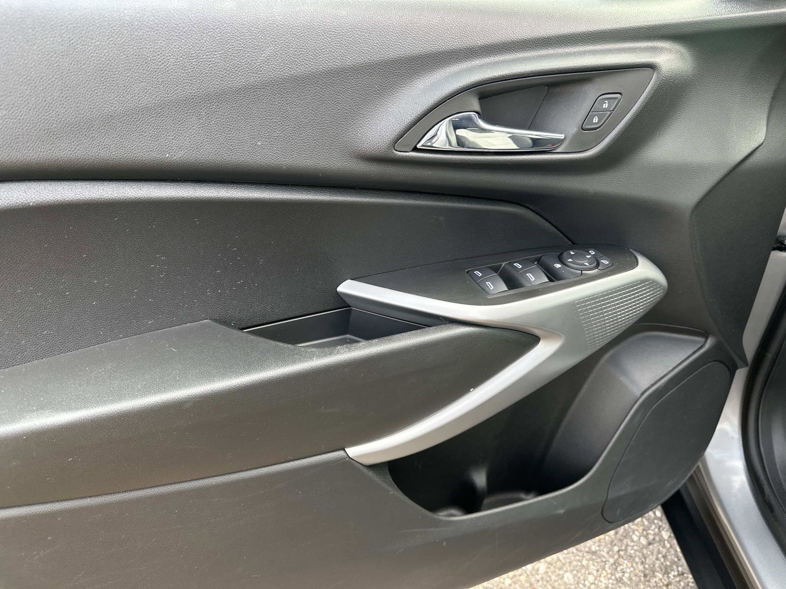 Certified 2024 Chevrolet Trax LS image 14