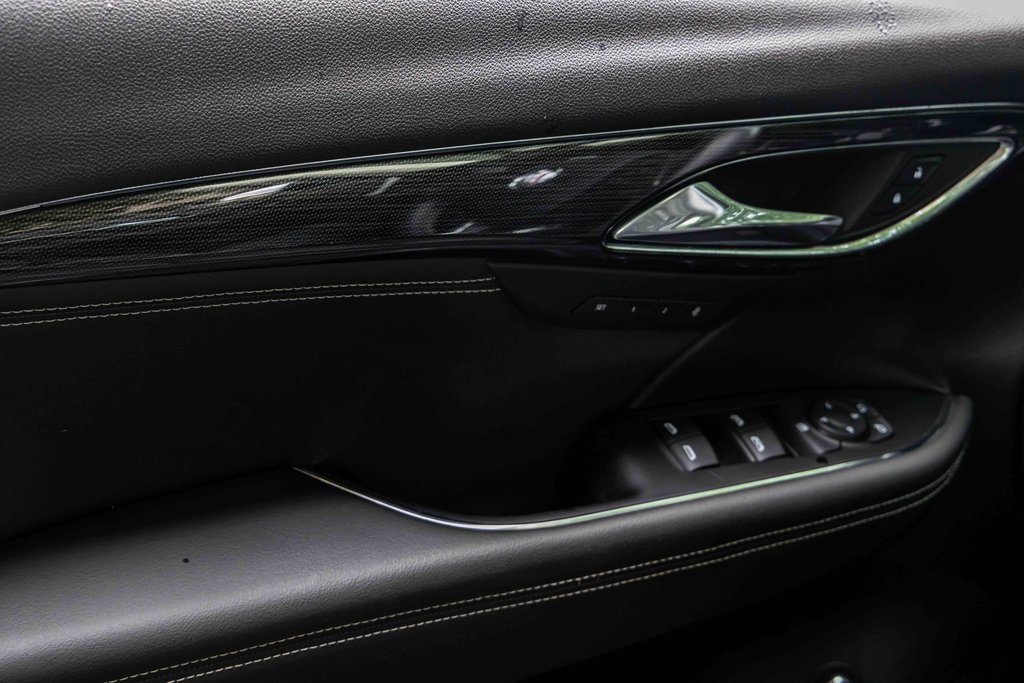 Used 2023 Buick Envision Essence image 15