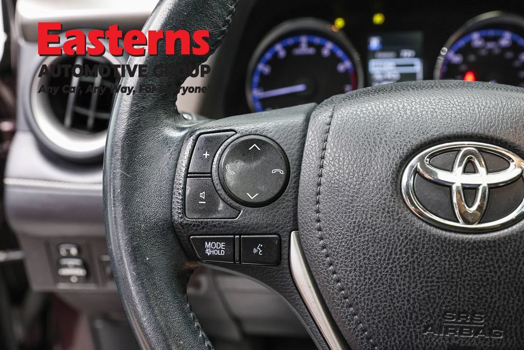 Used 2016 Toyota RAV4 XLE w/ Convenience Package AWD/4WD image 15