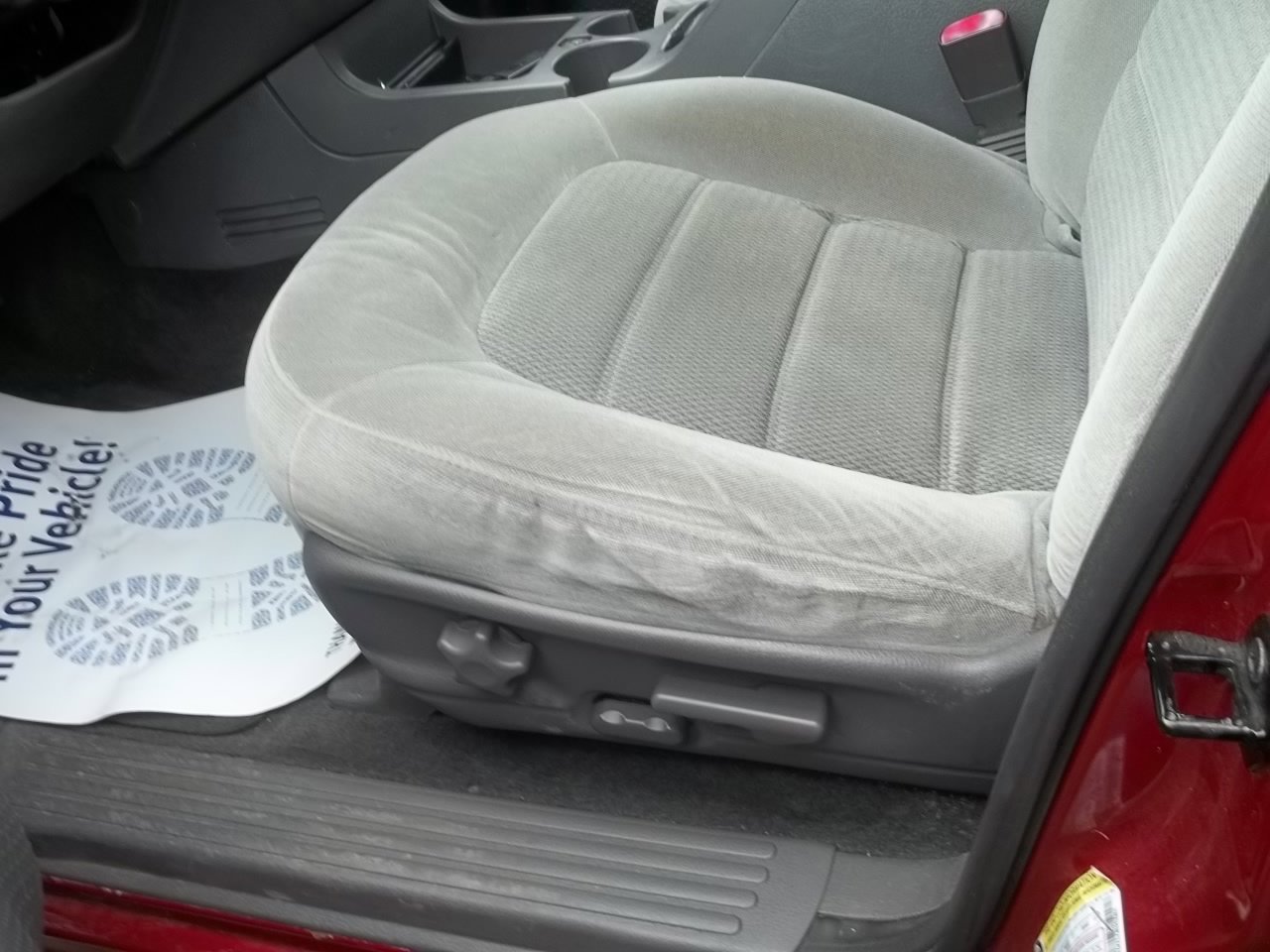 Used 2005 Ford Explorer Sport XLT RWD image 6