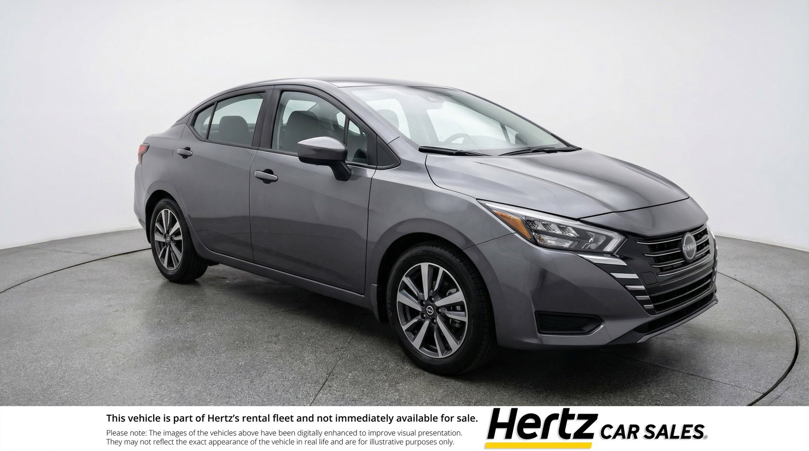 Used 2025 Nissan Versa SV image 1