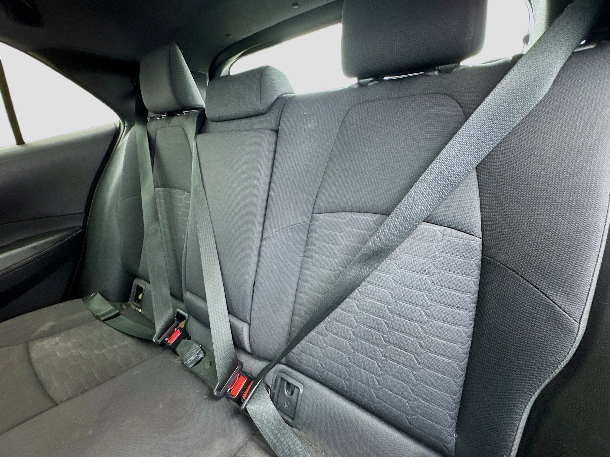 Used 2020 Toyota Corolla SE w/ SE Preferred Package FWD image 15