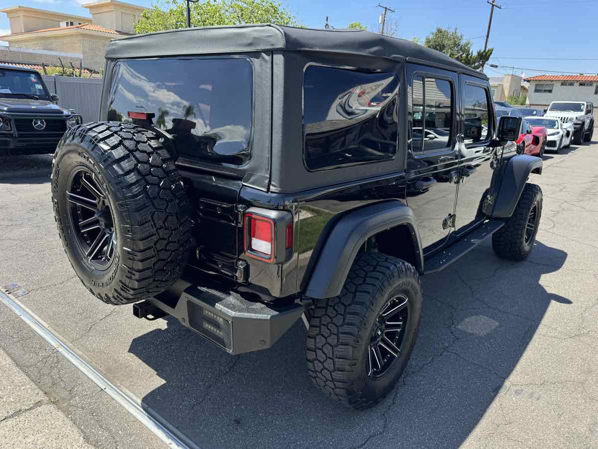 Used 2021 Jeep Wrangler Unlimited Sport AWD/4WD image 7