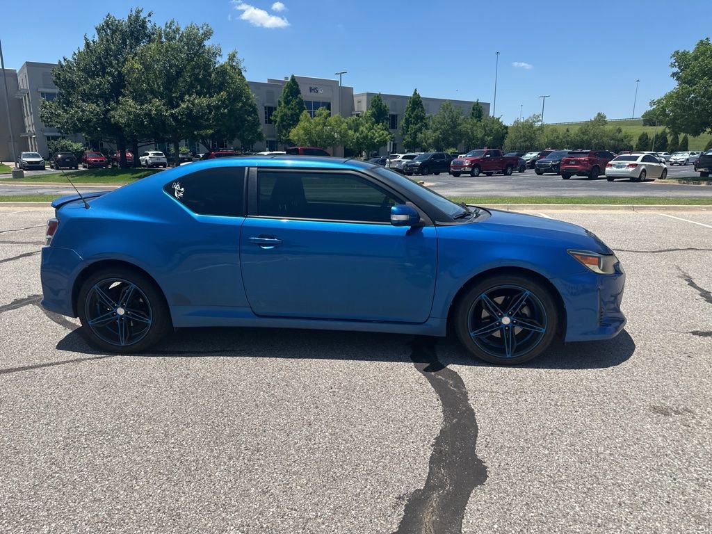 Used 2016 Scion tC FWD image 4