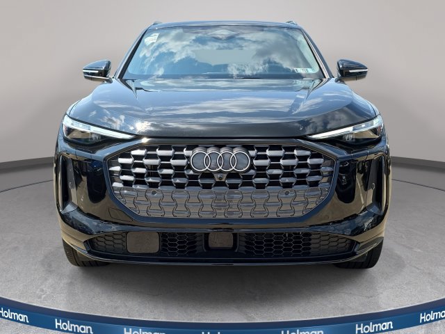 Used 2025 Audi Q5 Premium Plus w/ Premium Plus AWD/4WD image 3