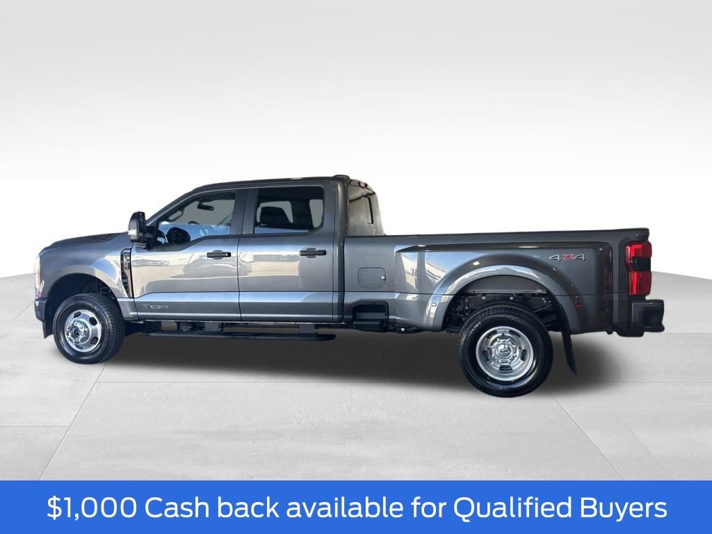 New 2026 Ford F350 XL w/ STX Appearance Package AWD/4WD image 2