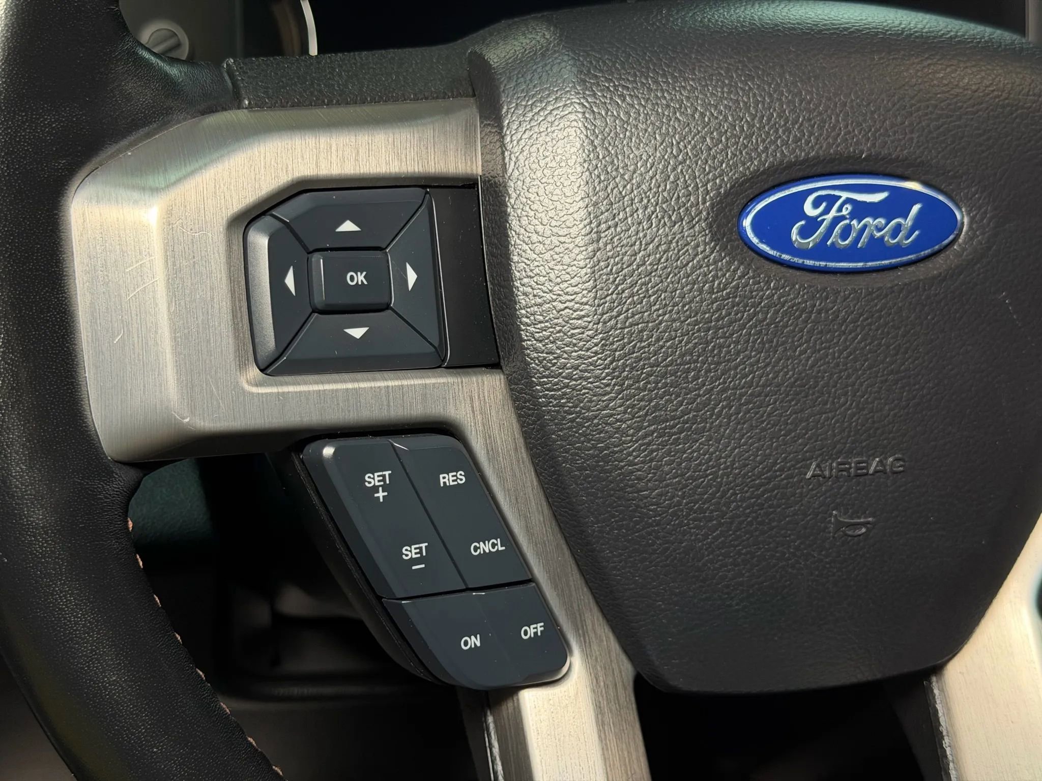 Used 2019 Ford F150 Platinum image 41