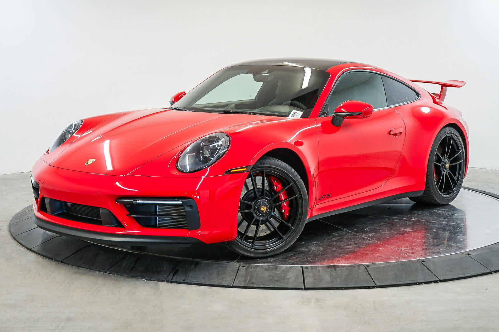 Certified 2024 Porsche 911 Carrera 4 GTS AWD/4WD image 1