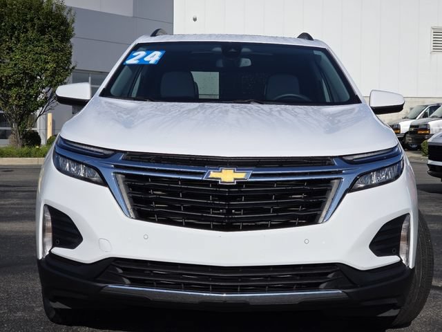 Used 2024 Chevrolet Equinox LT w/ LPO, Floor Liner Package FWD image 11